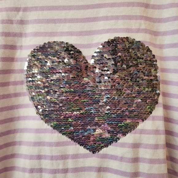 Girls Wonder Nation sequined heart embellished t shirt in lavender~size XXL - Picture 5 of 5